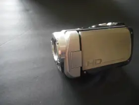 Dxg-5b1v Dxg Hd High Defination Camera With Battery As Shown. Working Condition