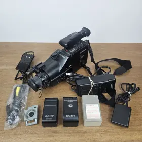 Fvc-720 Fisher 8mm Handheld Camcorder With Briefcase And Accessories Digital Af Read #2