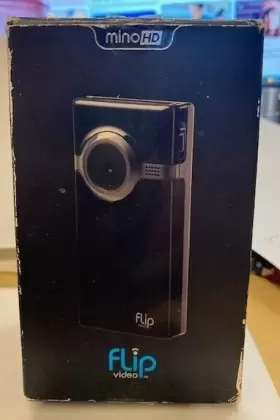 M3160b Flip Video 4 Gb Camcorder - Black