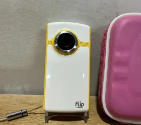 U1120 Flip Video Ultra Camera Yellow 2nd Gen Hd Usb Y2k Digital Cam Tested #2