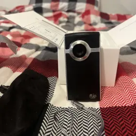 U1120b Flip Video Ultra 4 Gb 2 Hours Camera 2nd Generation - Black #9240 #2
