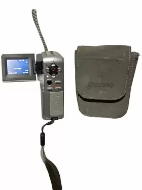 Dv-s20 Gateway Digital Mpeg4 2.1 Mp Mini Camcorder With Carrying Pouch