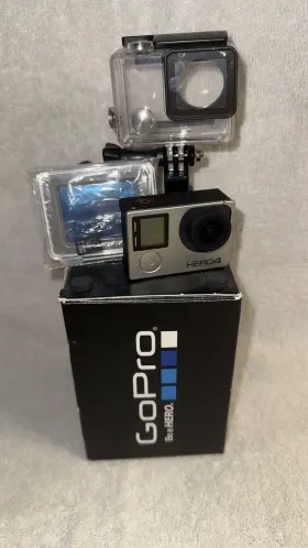 Hero4 Gopro 628804150273 Silver With Case And 8gb Sd Card