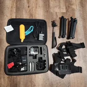 C313112 Gopro Tested Hero 4 Silver Action Camera 4k With Accessories