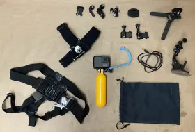 C33011 Gopro Go Pro - Hero 7 Silver Comes With Accesories Tested