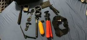 Chdhb601 Gopro Water Proof Cameras Two An 7white And Hero5 With A Bunch Of Accessories #3