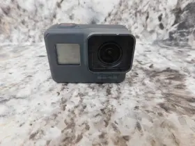 Chdhx-501-m12 Gopro Hero5 Hero 5 64gb Card 4k Action Camera Only
