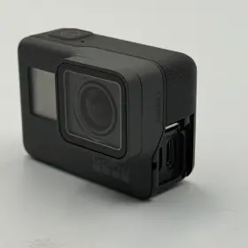 Gp24752200 Gopro Hero 2018 Camcorder Sports And Action Camera Black Read