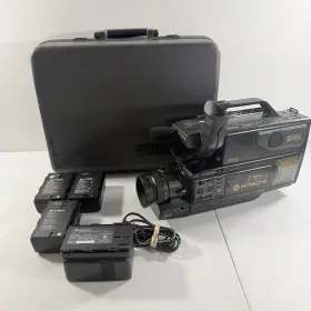 Vm-7200a Hitachi Bm-7200a Vintage S-vhs Camcorder Video Camera Powers On As Is Read