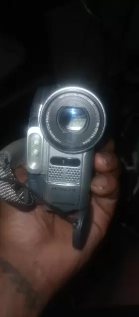 Dz-gx3200a Hitachi Dvd Camcorder #3