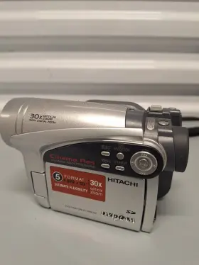 Dz-gx5020a Hitachi Dvd Cam Video Camcorder 30x Zoom Battery Charger Case Tested #3