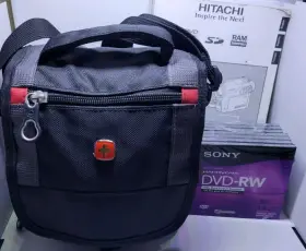 Dz-hs300a Hitachi Cinema Res Dvd Hdd Hybrid Camcorder 2 Batteries Charger Manual #3