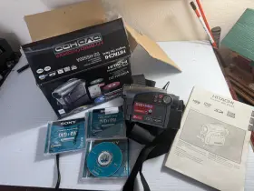 Dz-hs500a Hitachi Hybrid Camcorder Dvd/hdd/dd Digital Video Camera And Accessories