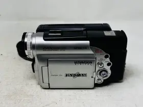 Dz-mv230a Hitachi Dvd Camcorder With Battery - Untested