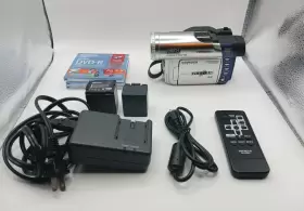 Dz-mv380a Hitachi Dvd Ram/r Ultravision Camcorder Battery Charger Remote