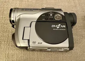 Dz-mv730a Hitachi Dvdcam Has Battery Untested #3