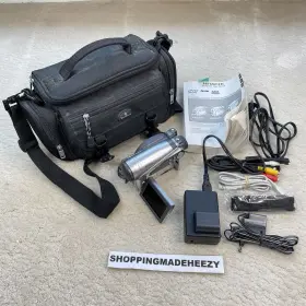 Dz-gx5080a Hitachi Dzgx5080a Dvd Video Camera Recorder 30x Zoom Camcorder Cables Case