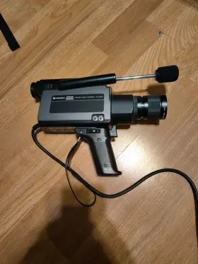 Vca-25 Hitachi Gp-4du Model Color Camera With Zenith Ac Adaptor Powers On