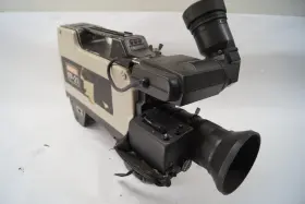 Fp-21bu Hitachi Denshi Ltd. Video Camera Fp-21 Only Untested Por E111