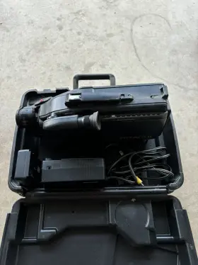 Vm-1600a Hitachi Camcorder In Hardcase With Acc #2