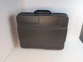 Vm-3150a Hitachi Vhs Movie Video Camcorder With Case Battery Len - Untested Parts #2