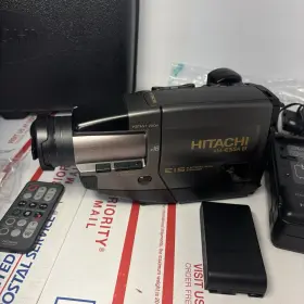 Vm-e55a Hitachi 8 16x Zoom Camera With Case Batteries Charger Remote Flash #2