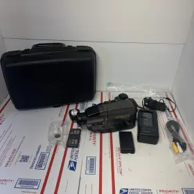 Vm-e55a Hitachi 8 16x Zoom Camera With Case Batteries Charger Remote Flash