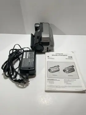 Vm-h655la Hitachi Hi 8mm Dual Dsp Video Camcorder Only Tested No Battery