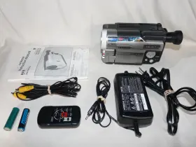 Vm-h675la Hitachi Read Description Hi8 Hi 8 8mm Video8 Camcorder Vcr Player