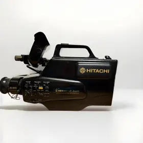 Vm-3300a Hitachi Vm3300a Vintage Vhs Camcorder Spares Or Repairs