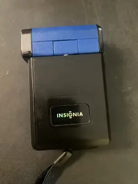 Ns-dcc5sr09 Insignia Flash Media Camcorder Black/blue