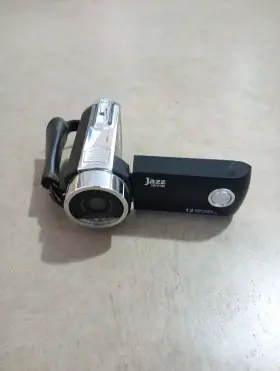 Hdv140 Jazz Flash Memory Video Recorder And Camera Sd Card Not Included