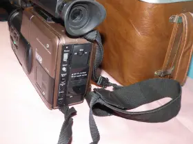 686-5620 Jcpenny Vhs Camcorder With Charger Ac Adapter 2 Batteries - For Parts Or Repair #3