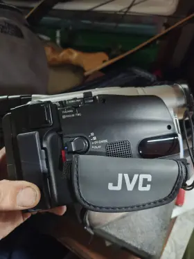 08430163 Jvc Compact Super Vhs-c Camcorder 800x Zoom Video Camera With Accessories