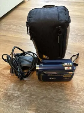 12345 Jvc Everio Full Hd Camcorder With 20x Optical Zoom #3