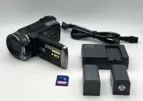 Gz-hm400 Jvc 154k0295 Mint Hd Everio 32gb Memory Sd Card Camera Camcorder Bundle
