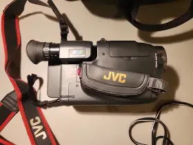 Gr-ax900 Jvc Ax800 Vcr Camcorder 2 Batteries Remote Dc Cord 3 New Cass. 1 Used. Case
