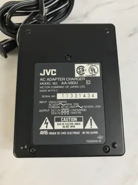 Bn-v814u Jvc Lot Of 2 Original Li-ion 7.2v 1400mah Batteries And Charger Aa-v80u #3