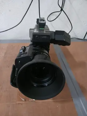 Dc-c11 Jvc By-110 Studio Color Camera With Battery Pack #2