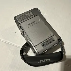 Gr-dvm5 Jvc Dvm5 Mini Dv Digital Video Camera #2