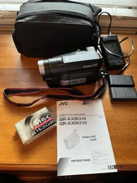 Gr-amx210u Jvc Compact Vhs Camcorder Vhs-c With Case Manual Cassette And Adapter