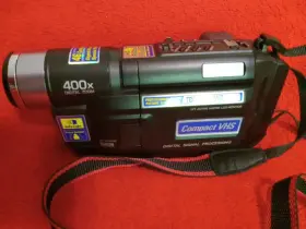 Gr-amx230u Jvc Compact Vhs Camcorder Ambico Carry Case No Charger Powers On Read #2