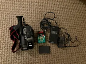 Gr-ax10 Jvc Compact Vhs Camcorder Video Camera