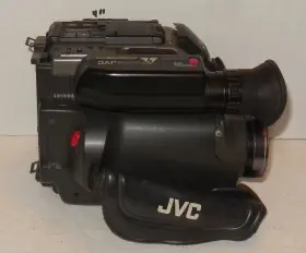 Gr-ax10u Jvc Compact Vhs C Video Movie Camera Camcorder Parts Or Repair #3