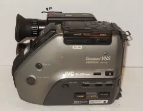 Gr-ax10u Jvc Compact Vhs C Video Movie Camera Camcorder Parts Or Repair