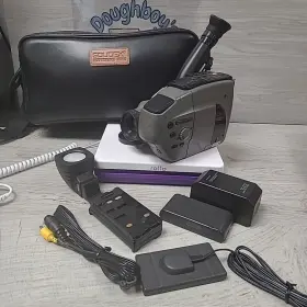 Gr-ax25 Jvc Vhs-c Camcorder Accessories Bag Batteries And More Untested For Parts