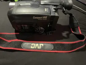 Gr-ax280e Jvc Compact Vhs C Camcorder. Tested - Comes With Battery And Charger