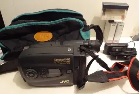 Gr-ax317 Jvc Compact Vhs Vhs-c Camcorder