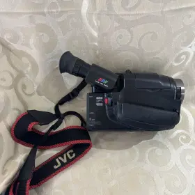 Gr-ax350ou Jvc Compact Vhs Digital Zoom Camcorder With Charger Bag No Battery #2