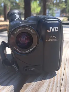 Gr-ax410u Jvc Vintage Analog Camcorder 1996 Untested With Battery #3